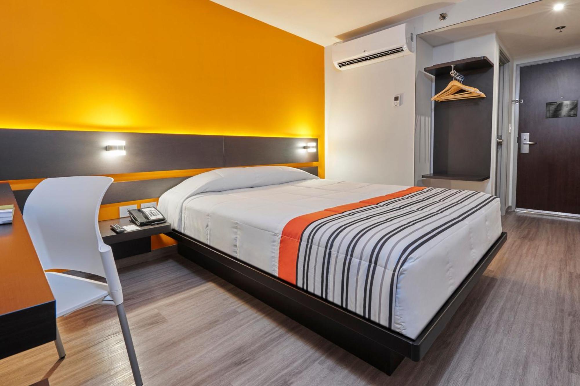 City Express Junior By Marriott Ciudad De Mexico Sullivan Eksteriør bilde